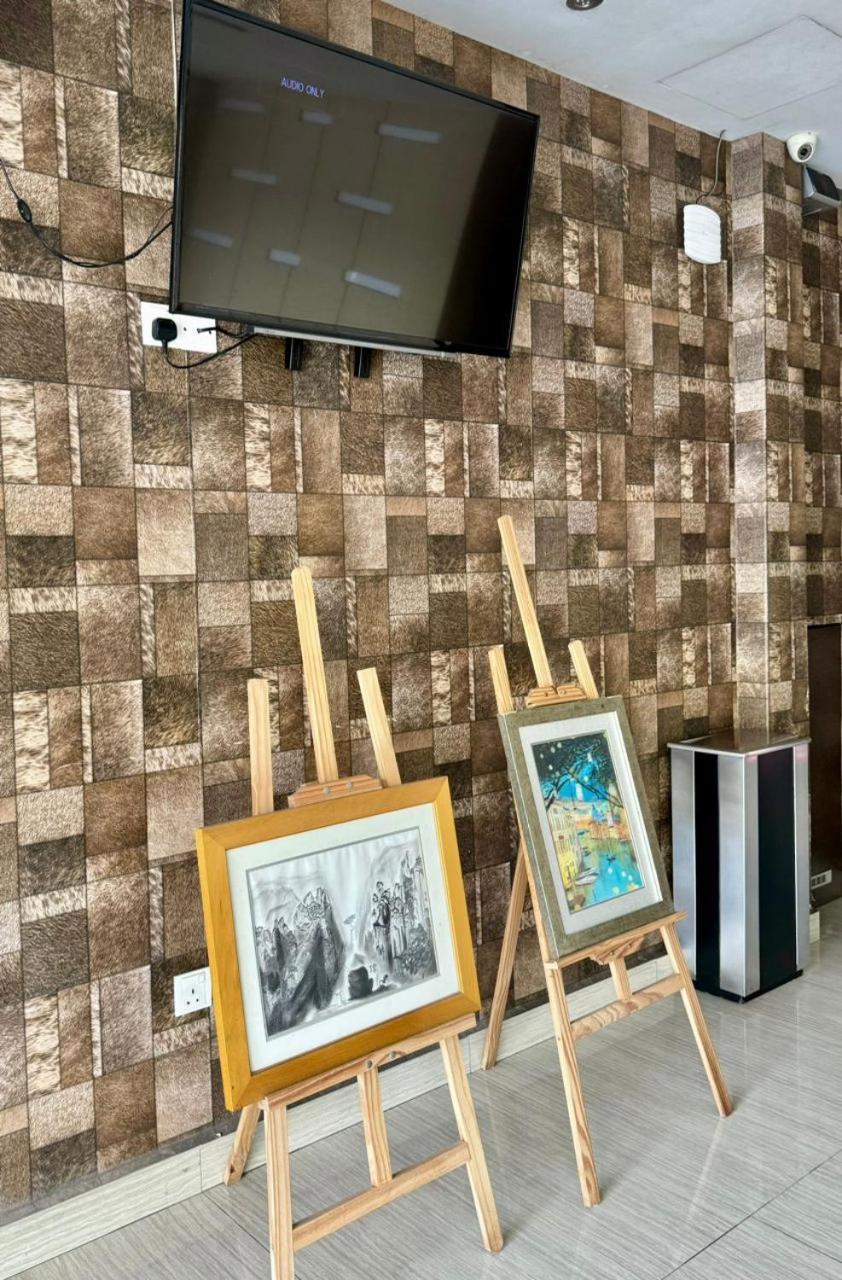Chariton Hotel Nusa Bestari Johor Bahru Exterior foto